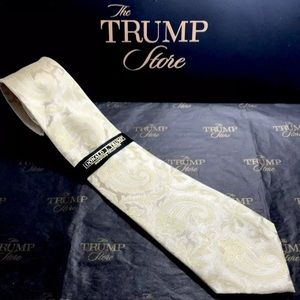 Donald Trump Signature Collection Tie